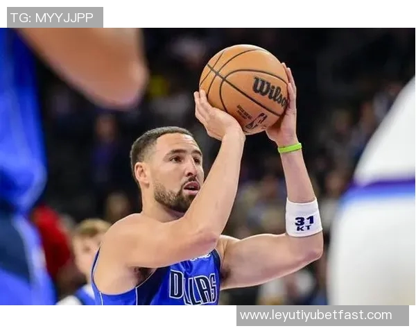 克莱重返旧主表现平平投篮命中率低迷仅得7分2板2助